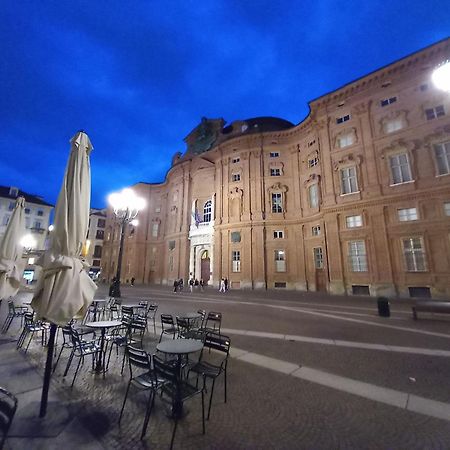Appartement La Storica Dimora Carignano à Turin Extérieur photo