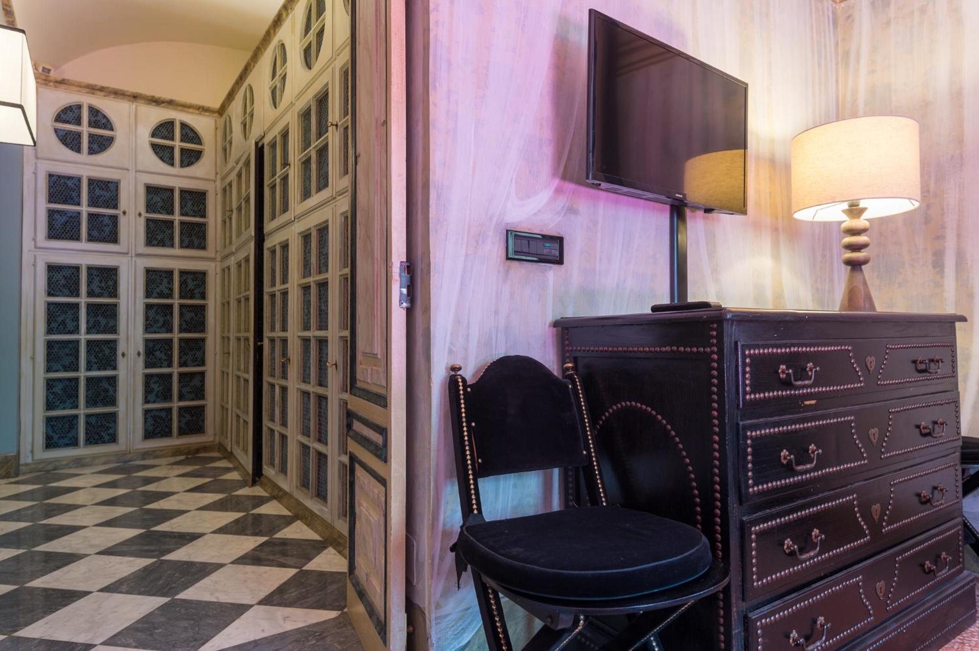 Appartement La Storica Dimora Carignano à Turin Extérieur photo